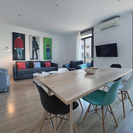 Stay U-Nique Apartments Casanova Barcelona Kültér fotó