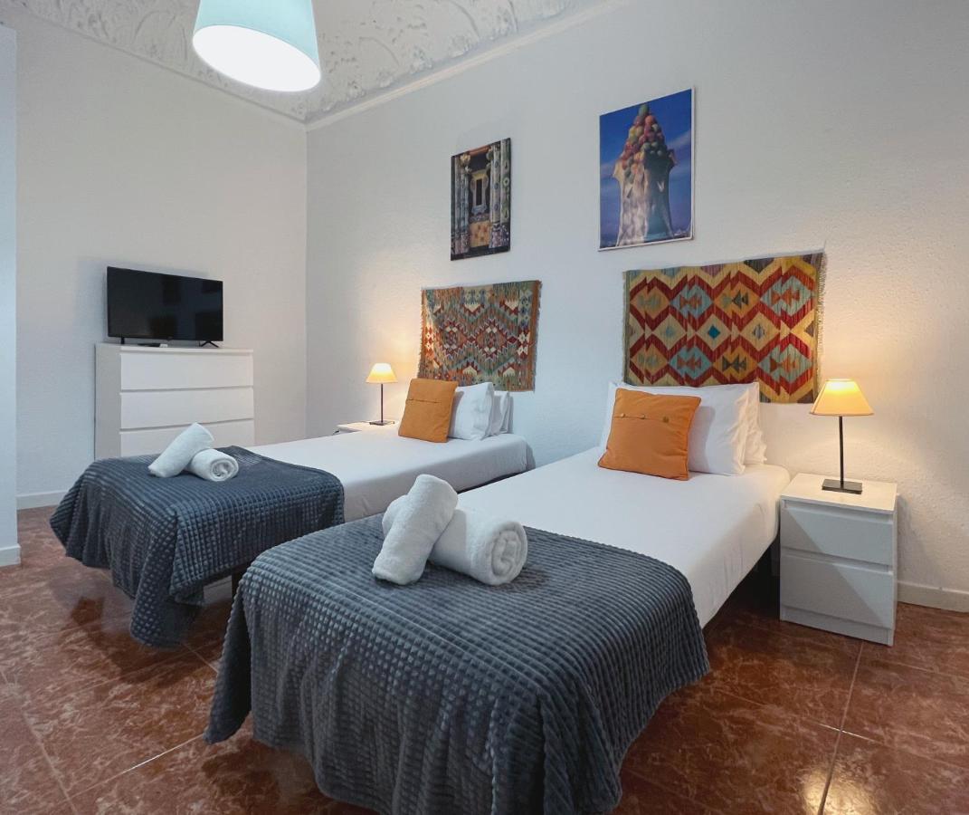 Stay U-Nique Apartments Casanova Barcelona Kültér fotó